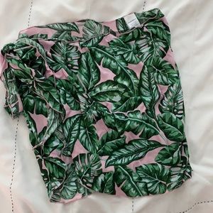 Kenny Flowers Beverly Hills Banana Leaf Sarong